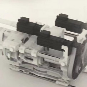 Macchina per lo stampaggio ad iniezione di risparmio energetico sofisato moderno